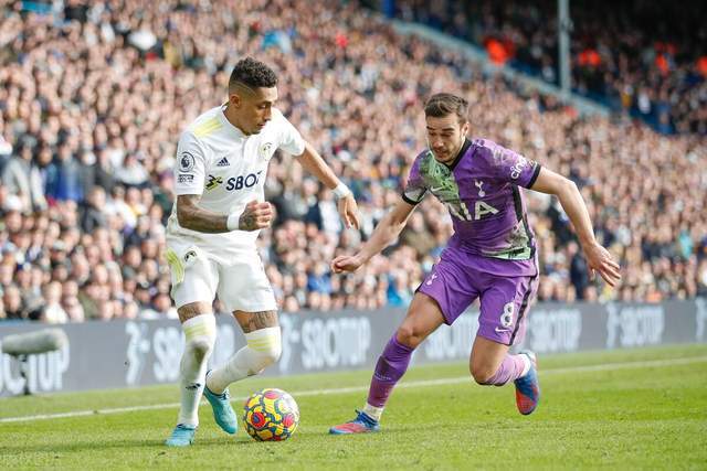 祝铭震28分胡金秋23分 广州大胜广厦35分